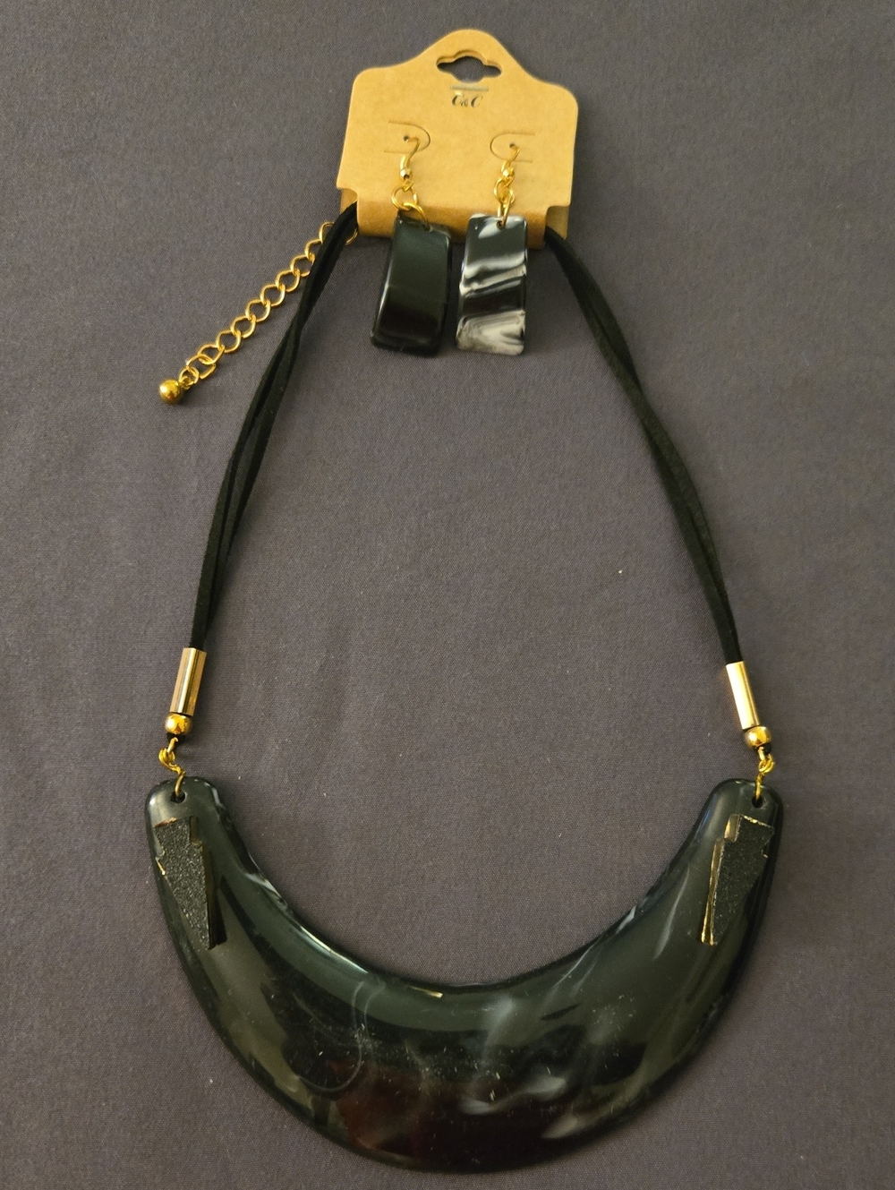 Black Crescent Resin Necklace and Earring Set - Fashion Jewelry
